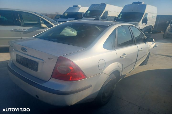 Filtru motorina Ford Focus 2  [din 2004 pana  2008] seria Sedan 4-usi 1.6 TDCi MT (90 hp) - 5