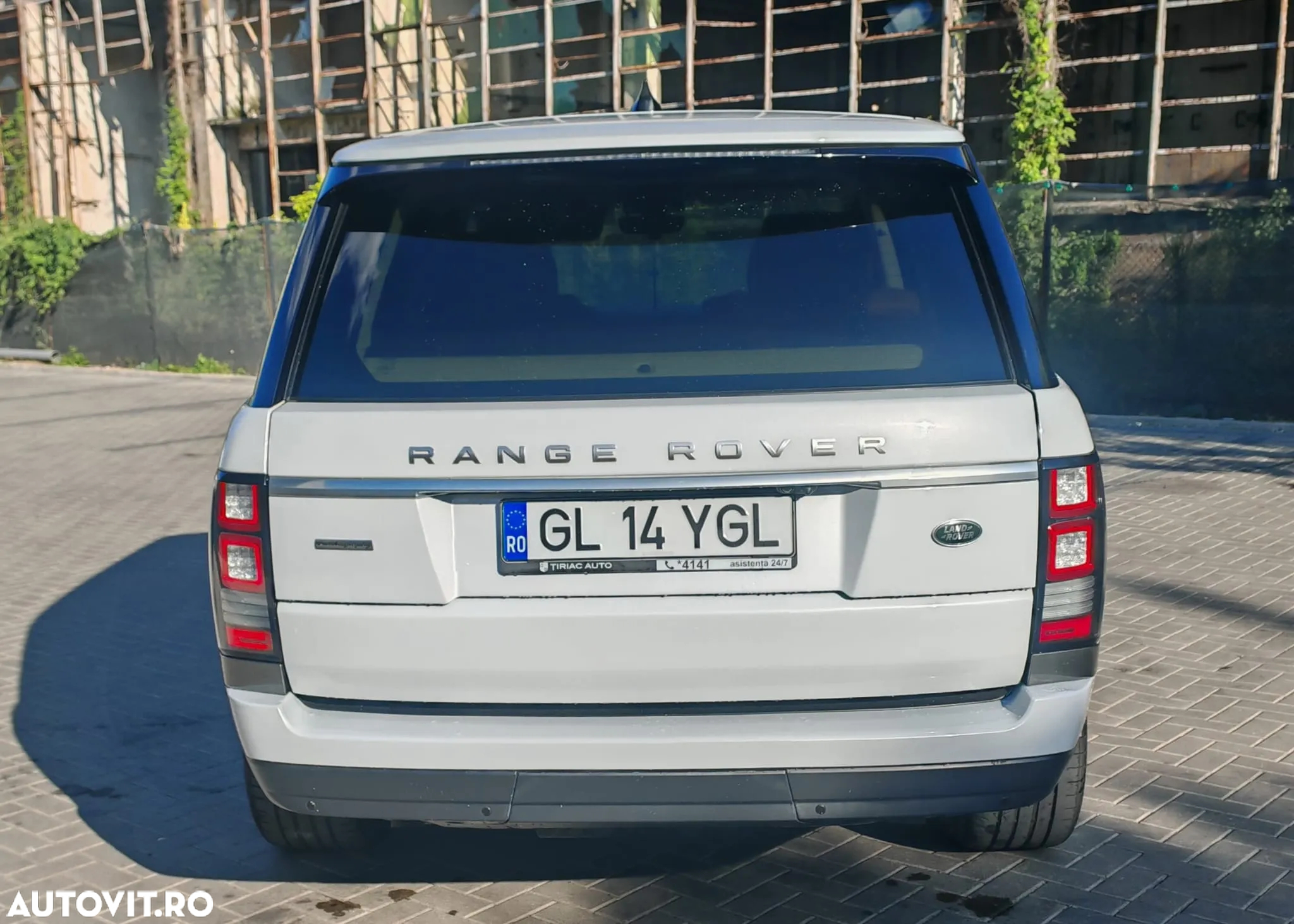 Land Rover Range Rover 4.4 I SDV8 Autobiography - 14