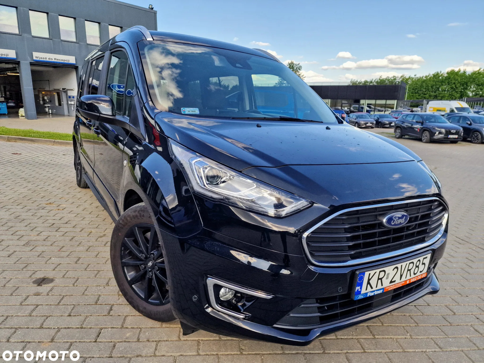 Ford Tourneo Connect Grand - 8