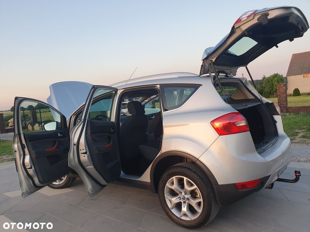 Ford Kuga - 4