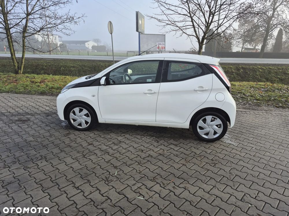 Toyota Aygo - 4