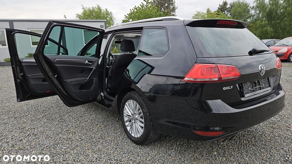 Volkswagen Golf 2.0 TDI BlueMotion Technology Lounge - 11