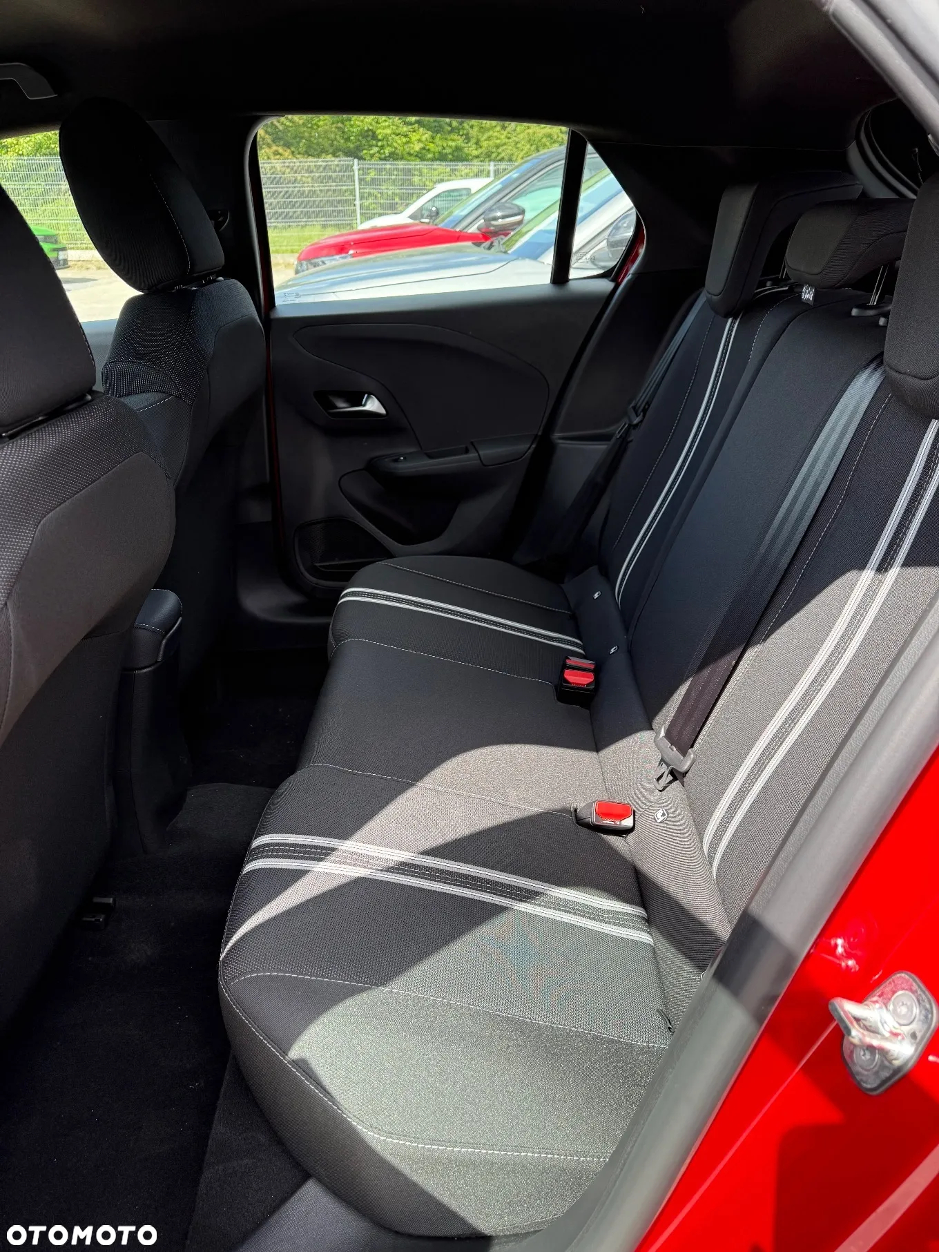 Opel Corsa 1.2 T mHEV GS eDCT - 12