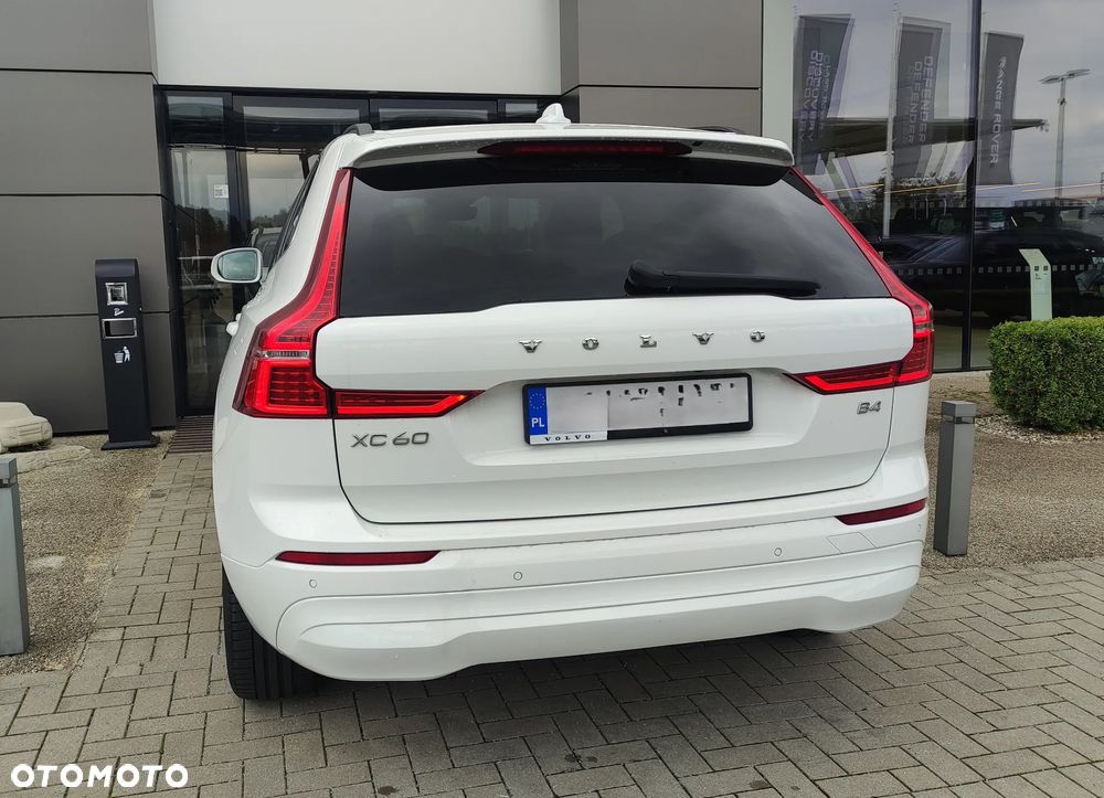 Volvo XC 60 T4 Momentum - 13