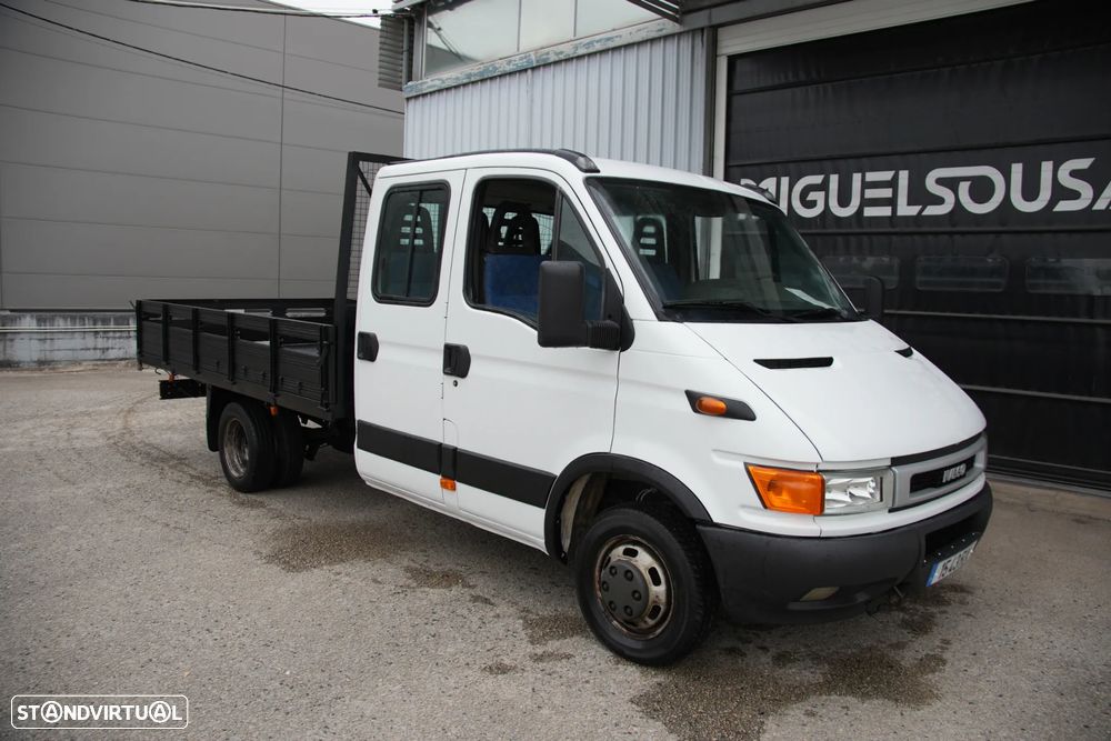 Iveco Daily 35C11 2.8TD 105cv 7Lugares - 2