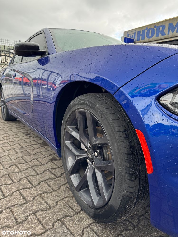 Dodge Charger - 5