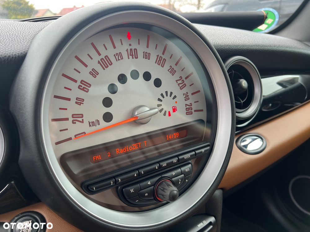 MINI Cooper 50 Mayfair - 31