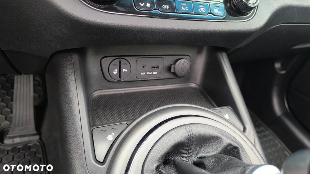 Kia Sportage 1.6 GDI Business Line L 2WD - 34