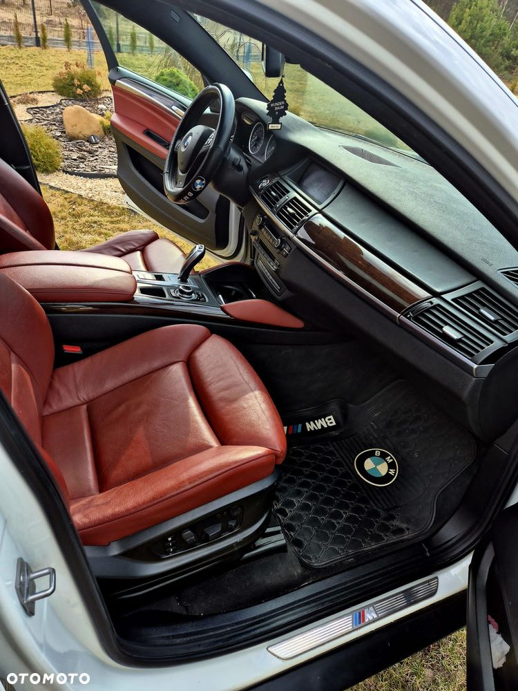 BMW X6 xDrive35i - 10
