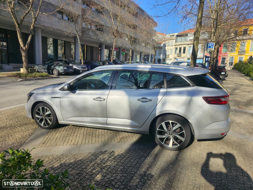 Renault Mégane Sport Tourer BLUE dCi 115 BOSE EDITION - 11