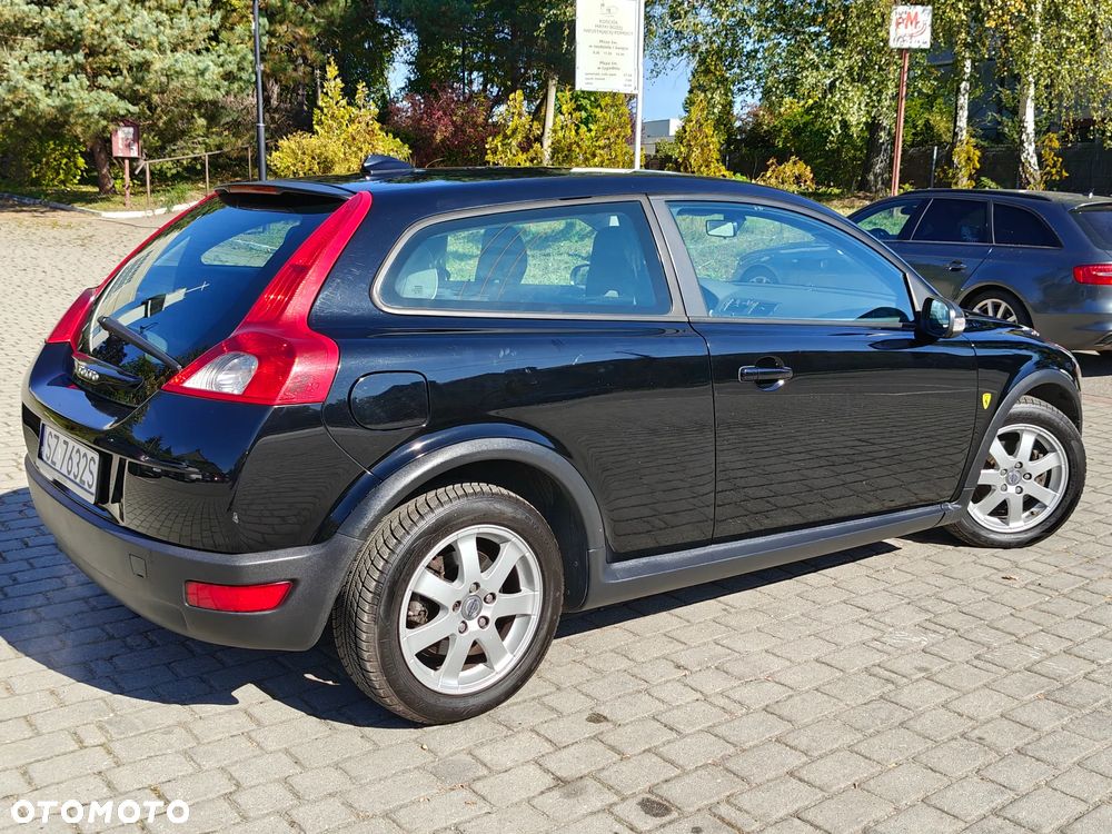 Volvo S60 2.4D Move - 16