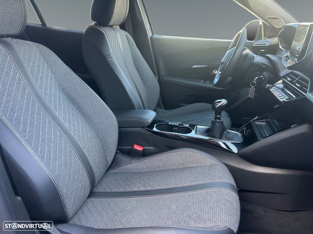 Peugeot 2008 1.2 Allure - 16