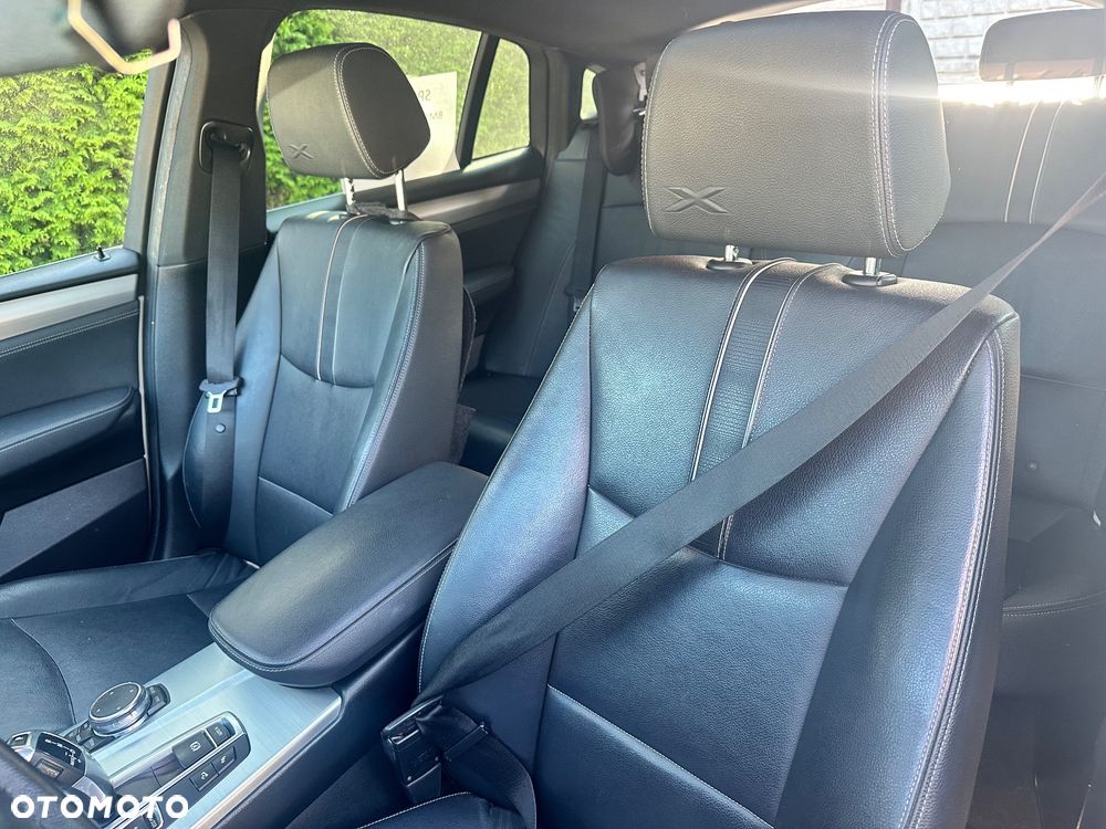 BMW X4 xDrive20d xLine - 11