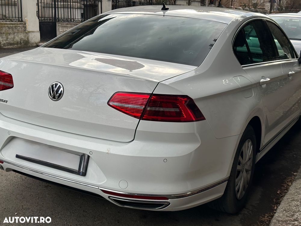 Volkswagen Passat 1.4 TSI ACT 4Motion R Executive - 6