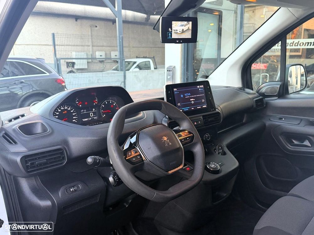 Peugeot Partner 1.5 BlueHDi Standard EAT8 - 17