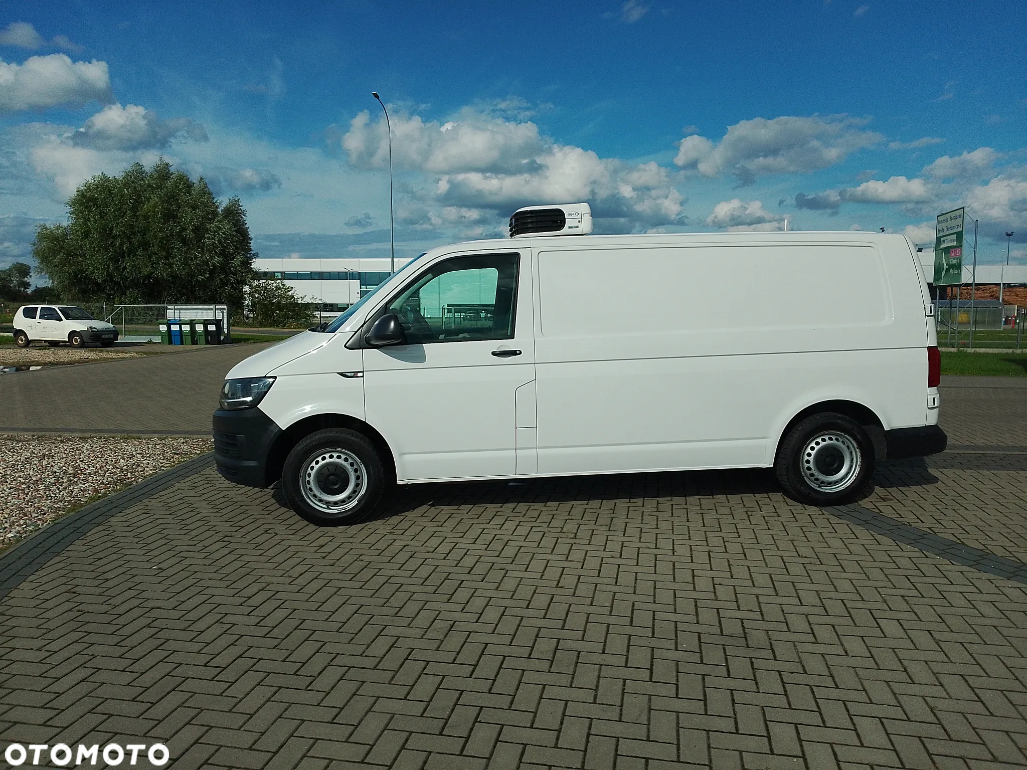 Volkswagen Transporter T6 L2 Maxi Long Salon PL Izoterma Chłodnia Mroźnia do lodów minus 20 stopni 3os 3Epal - 2
