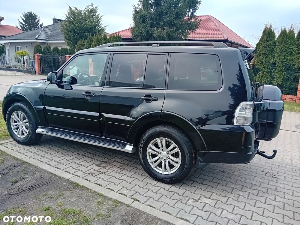 Mitsubishi Pajero 3.2 DID Instyle - 11