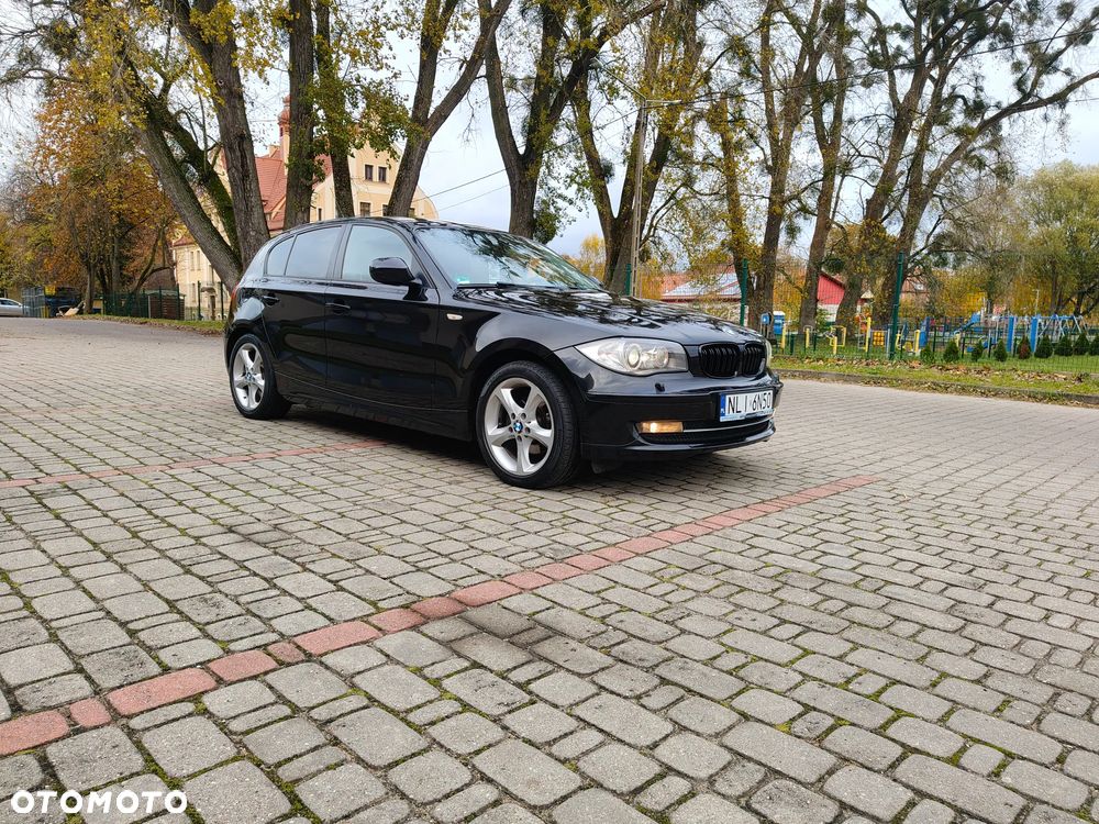 BMW Seria 1 118d Sport Line - 25