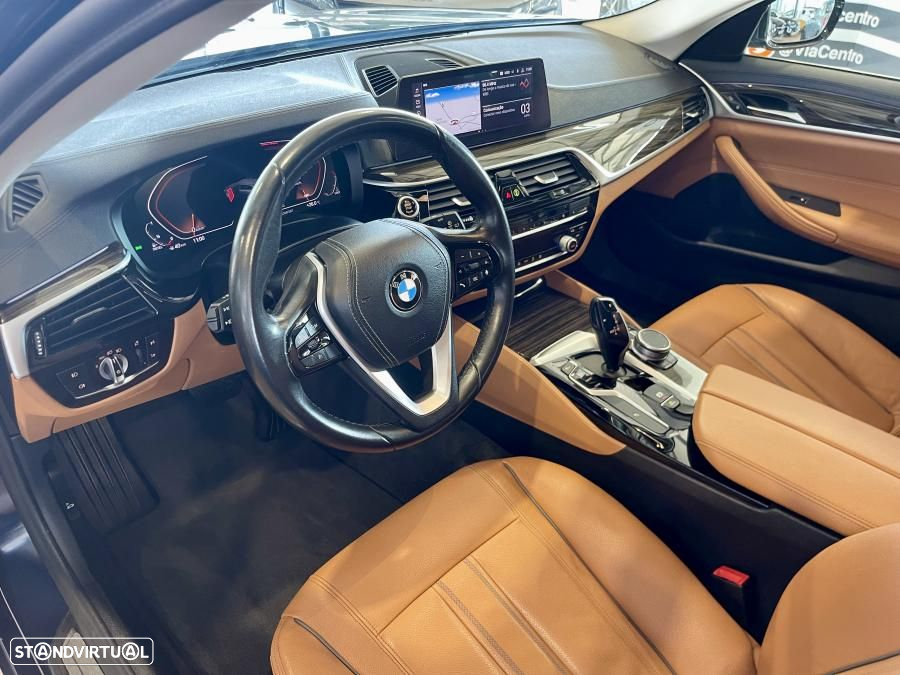 BMW 520 d Line Luxury Auto - 14
