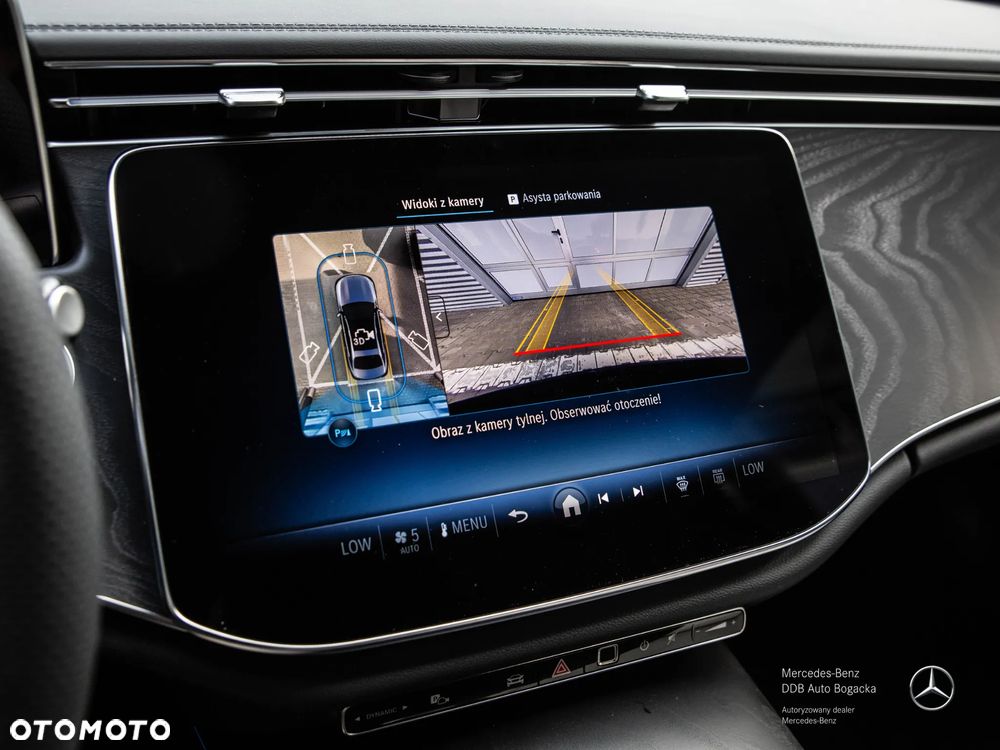 Mercedes-Benz Klasa E 220 d mHEV 4-Matic AMG 9G-Tronic - 10