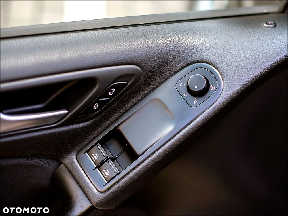Volkswagen Golf 1.4 Edition - 33