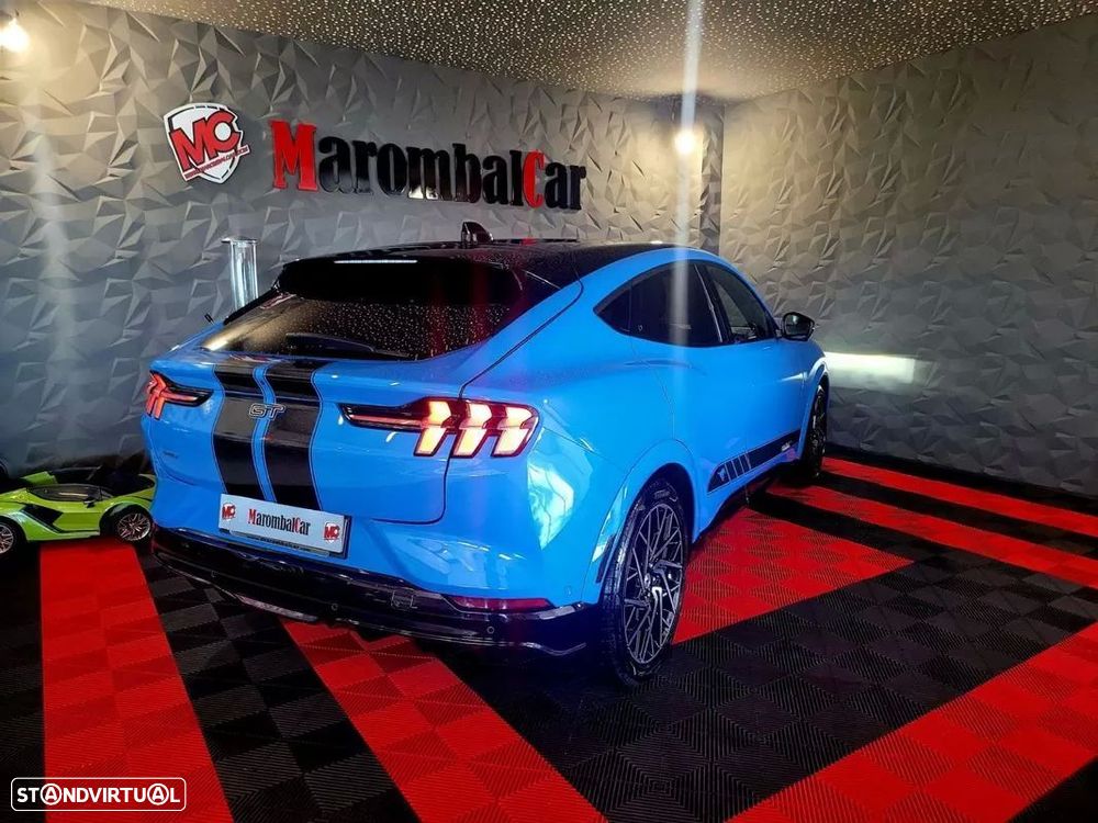 Ford Mustang Mach-E GT AWD - 14