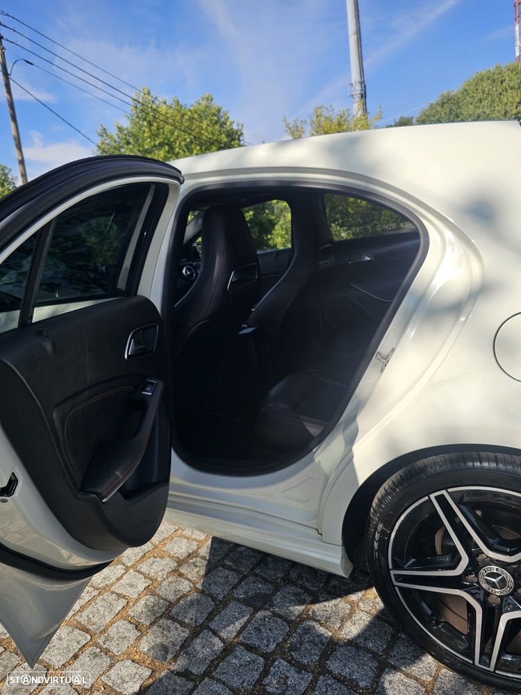 Mercedes-Benz A 180 - 15