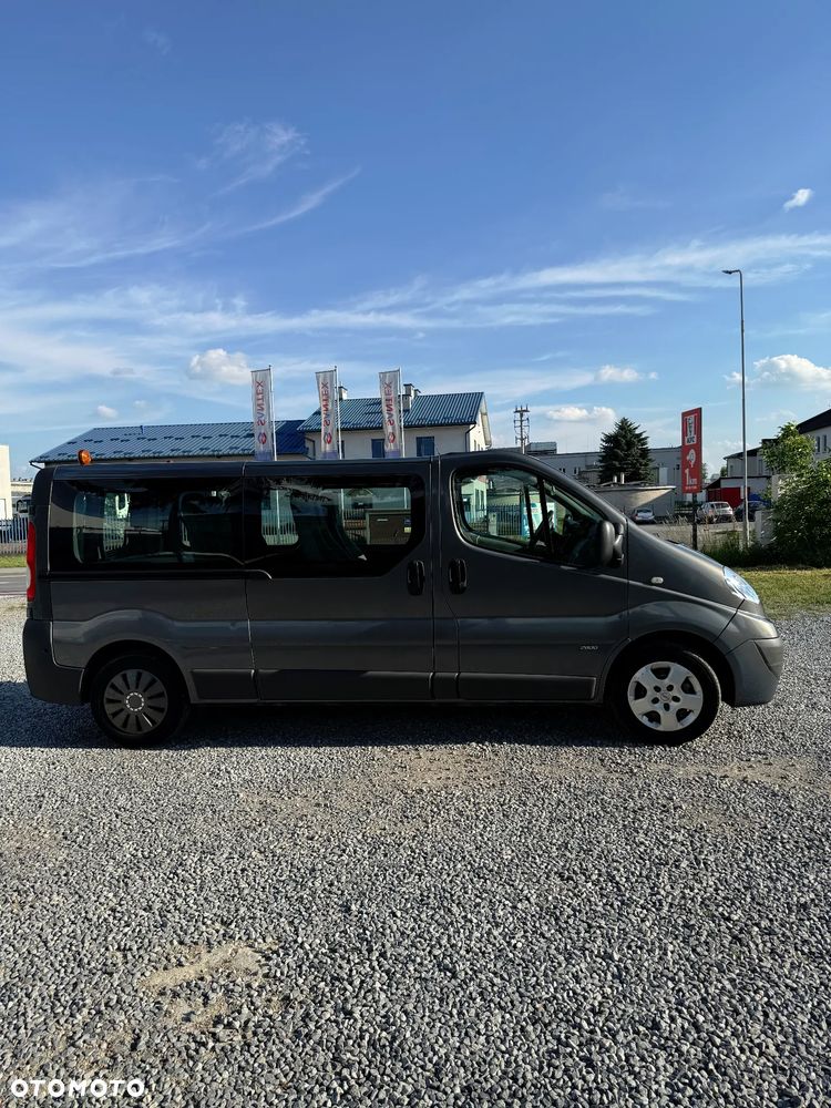 Opel Vivaro L2H1 2.9t - 3