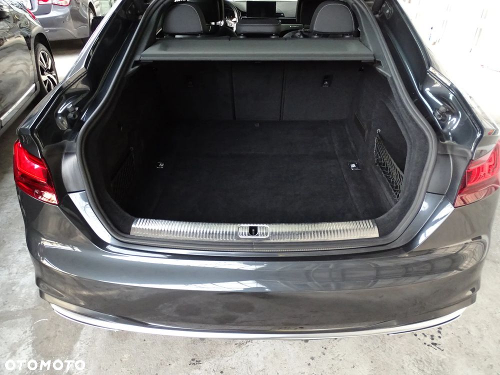 Audi A5 Sportback - 12