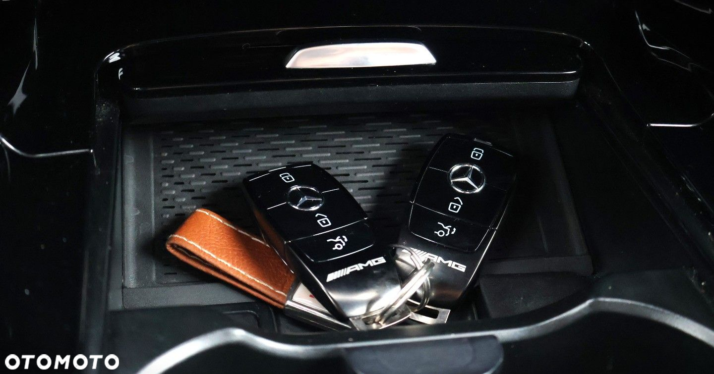 Mercedes-Benz CLA - 34