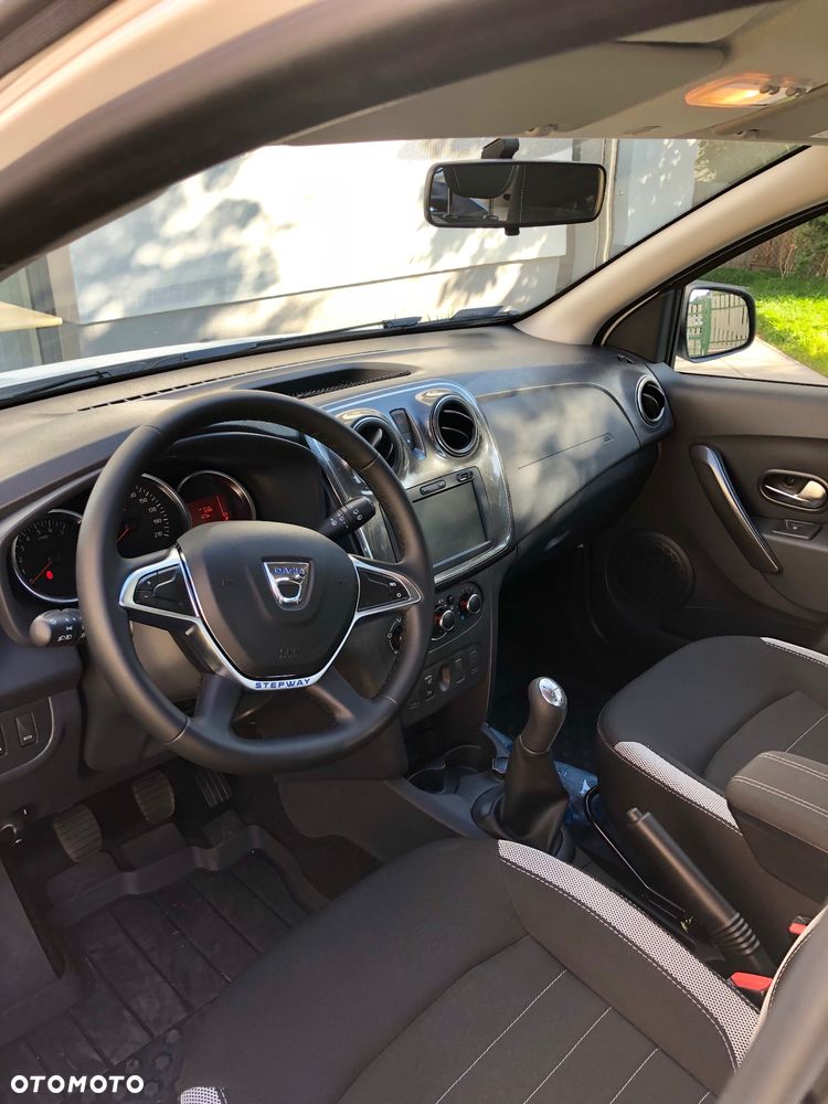Dacia Sandero Stepway 0.9 TCe Laureate S&S - 7