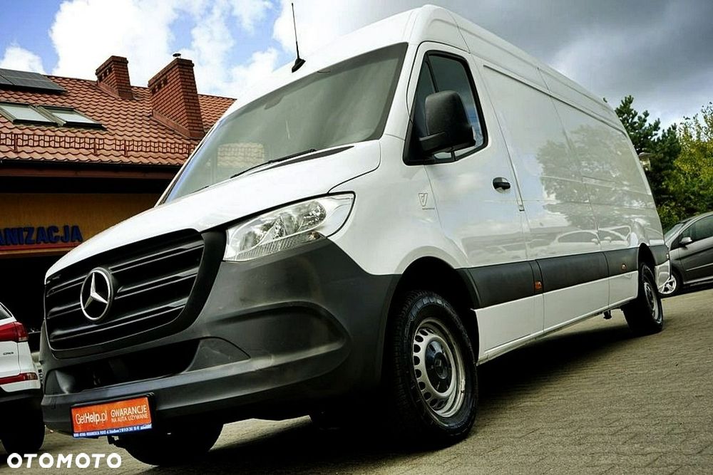 Mercedes-Benz Sprinter - 1
