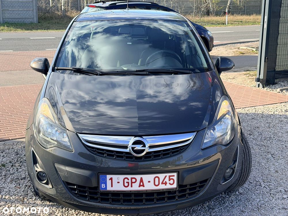 Opel Corsa 1.4 Cosmo - 10