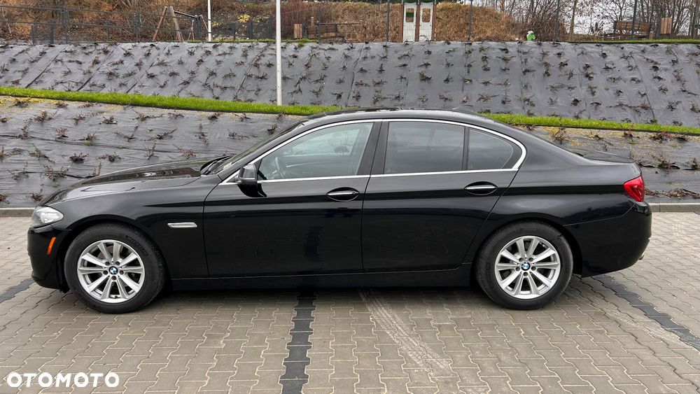 BMW Seria 5 528i Luxury Line - 5