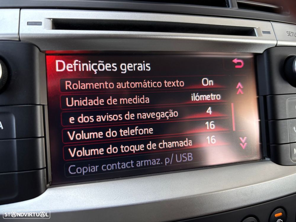 Toyota Verso 2.0 D-4D Exclusive+GPS - 35