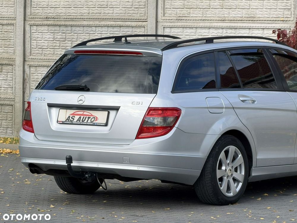 Mercedes-Benz Klasa C 200 CDI Avantgarde Edition - 41