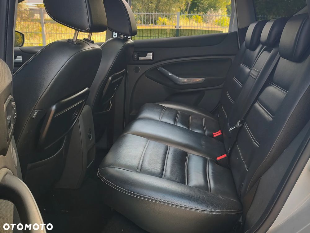 Ford Kuga 2.0 TDCi Titanium - 11