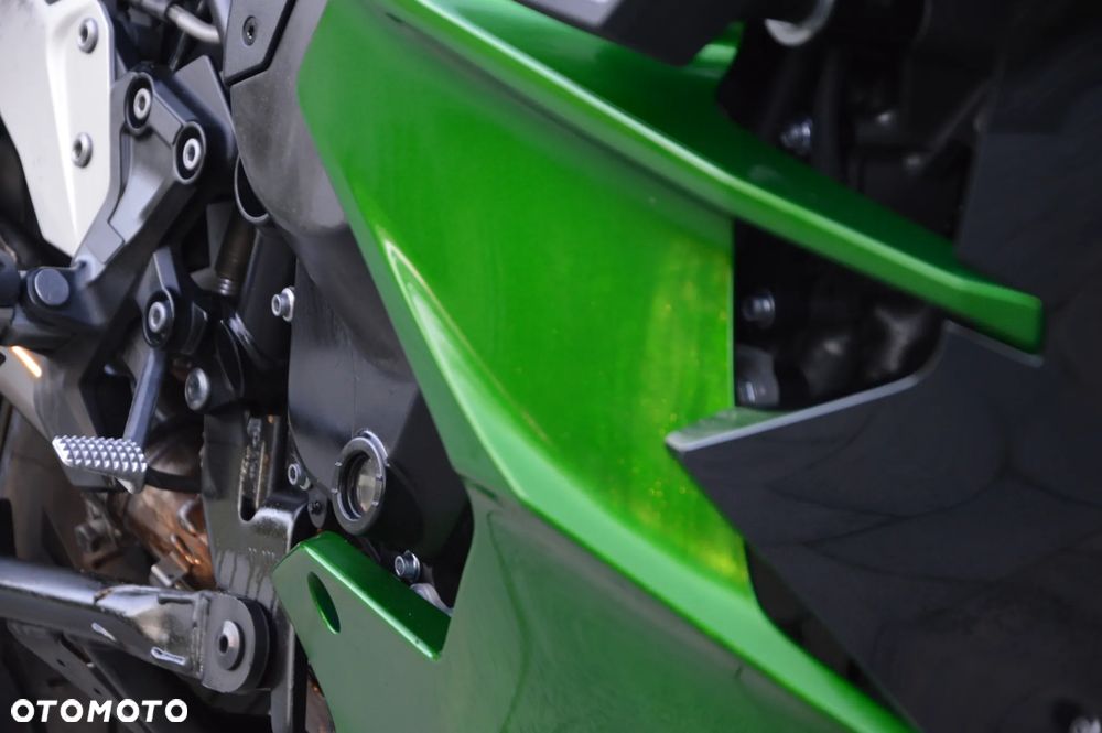 Kawasaki Ninja H2 SX - 31