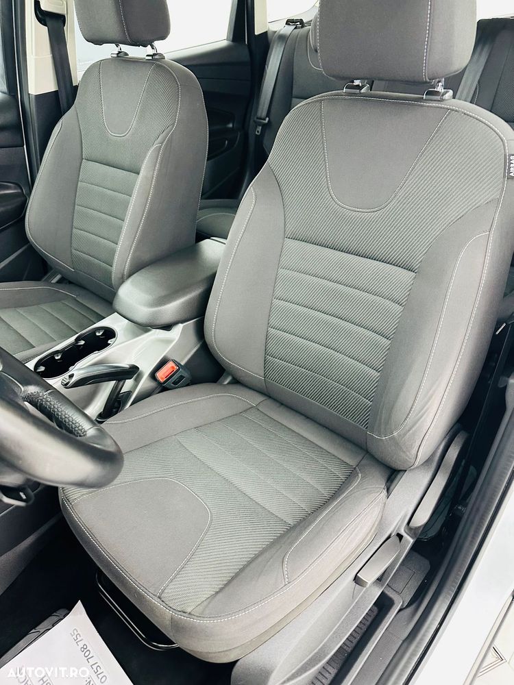 Ford Kuga 2.0 TDCi 4x4 Trend - 15