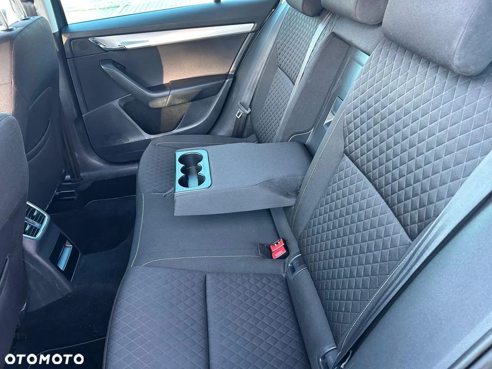 Skoda Octavia 2.0 TDI Edition EU6 - 21