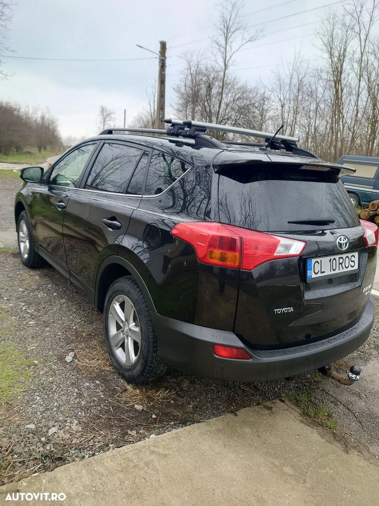 Toyota RAV4 - 5