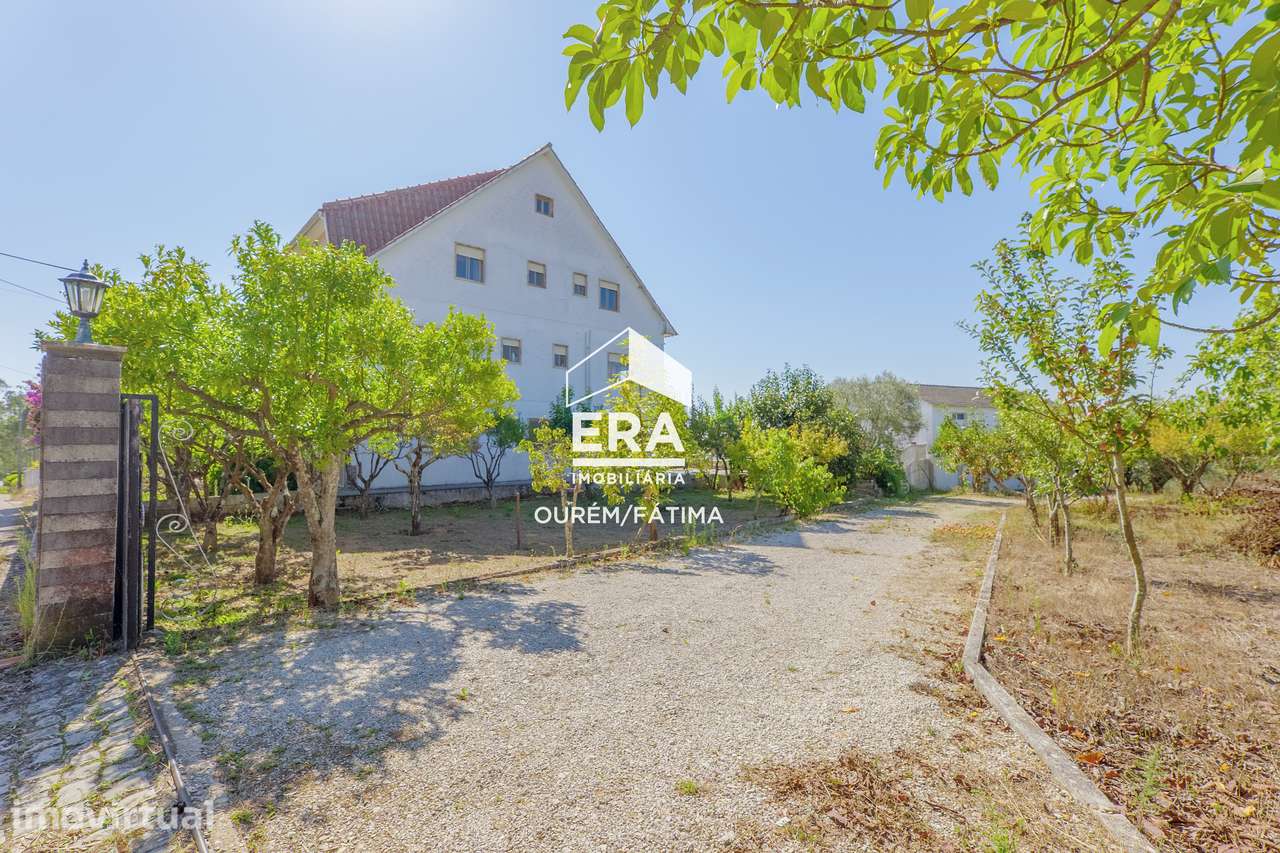 Moradia T7, Olival, Ourém - Grande imagem: 4/59