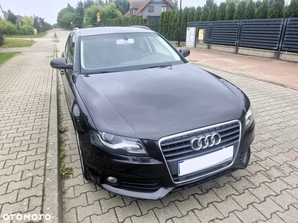 Audi A4 Avant - 16