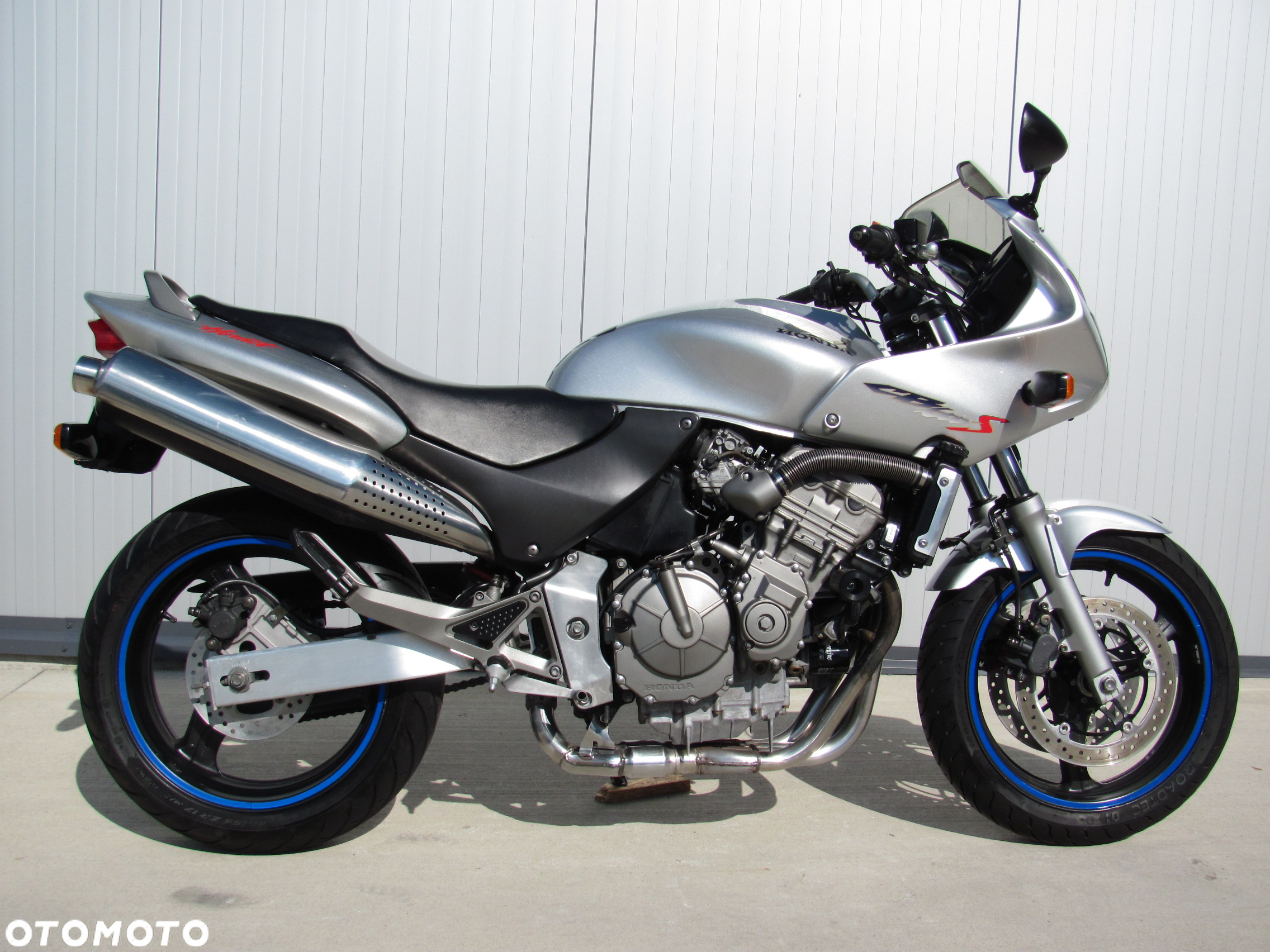 Honda Hornet - 2