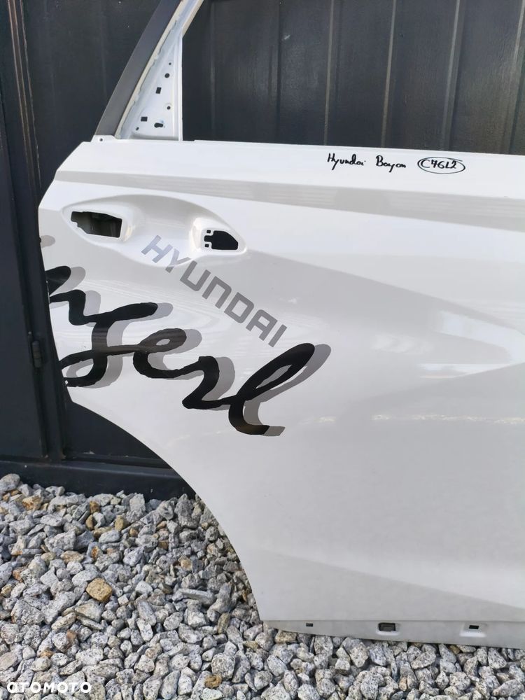 HYUNDAI BAYON DRZWI PRAWE TYLNE TYŁ POZNAŃ X11 - 2