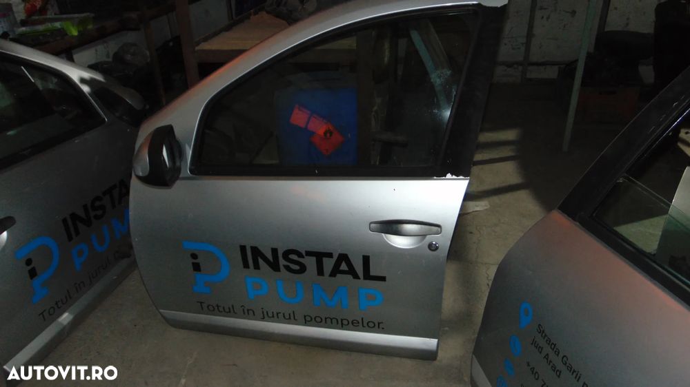 Usi fata/spate Dacia Sandero 2010 hatchback - 1