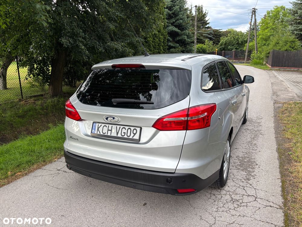 Ford Focus 1.5 TDCi SYNC Edition - 3