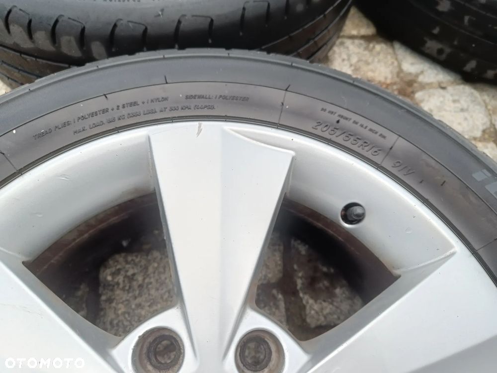 Felgi Aluminiowe 16 Skoda Octavia 3 5x112 ET46 5E0601025C Koła VW Seat Audi 6,5Jx16H2 - 24