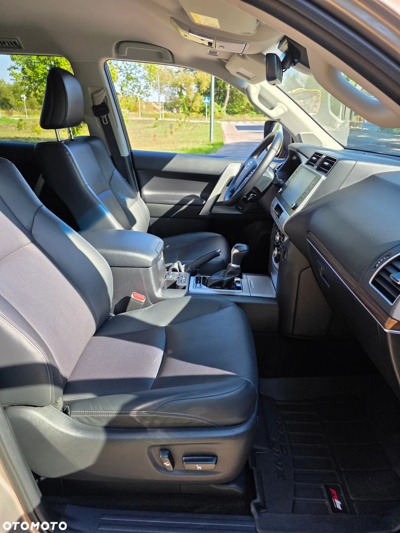 Toyota Land Cruiser LC 2.8 D-4D Invincible - 15