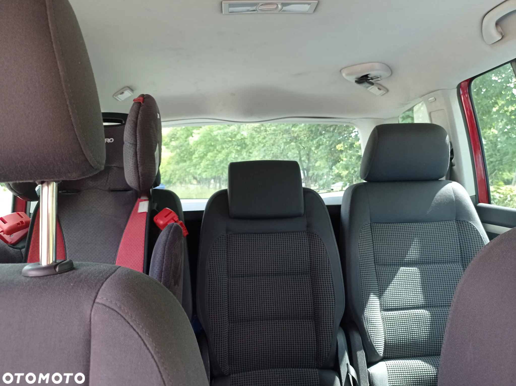 Volkswagen Touran 2.0 TDI Trendline - 17